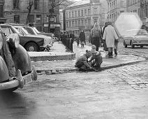 Gatebarn - Hjørnet Hegdehaugsveien Oscarsgate Oslo 1970   Hegdehaugsveien : Hegdehaugsveien