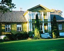 Stor�en g�rd v�ningshus