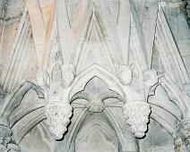 c16