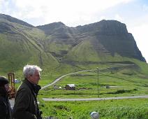 Østover   Gásadalur : Gásadalur