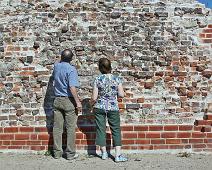 15 Geologen undersoeker Waldemars mur