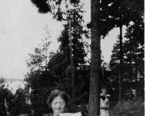 Jan Henrik, Elise og Lise   Jan Henrik Heber f. 1924, Lise Heber g. Østlyngen f. 1921 : Jan Henrik Heber f. 1924, Lise Heber g. Østlyngen f. 1921