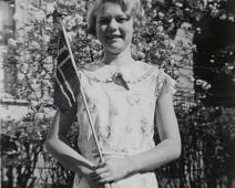 Lise   Lise Heber g. Østlyngen f. 1921 : Lise Heber g. Østlyngen f. 1921