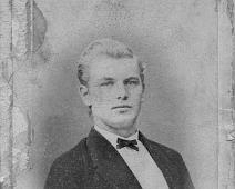 Jens Lund Berentzen ca 1870   Foto Hulda c/o Ludwik Szacinski Carl Johansgade 20 Christiania, Jens Lund Berentzen f. 1849 : Foto Hulda c/o Ludwik Szacinski Carl Johansgade 20 Christiania, Jens Lund Berentzen f. 1849