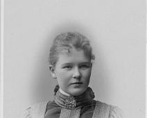Sofie Berentsen av Gustav Borgen Kristiania   Foto Gustav Borgen Universitetsgd 6 Christiania, Sophie Berentzen g. de Besche f. 1879 : Foto Gustav Borgen Universitetsgd 6 Christiania, Sophie Berentzen g. de Besche f. 1879